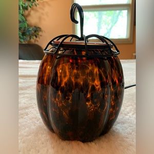 Scentsy Tiger’s Eye Pumpkin Warmer . Used, like new.